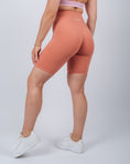 Încarcă imaginea în Gallery viewer, Inspire Biker Shorts | Soft Peach