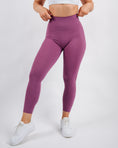 Încarcă imaginea în Gallery viewer, Inspire High Waisted Leggings | Raspberry Purple