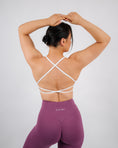 Încarcă imaginea în Gallery viewer, Inspire Criss Cross Bra | White