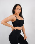 Încarcă imaginea în Gallery viewer, Inspire Bandeau Bra | Black