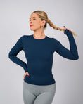 Încarcă imaginea în Gallery viewer, Inspire Long Sleeve Top | Navy Blue