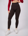 Încarcă imaginea în Gallery viewer, Define High Waisted Leggings | Espresso
