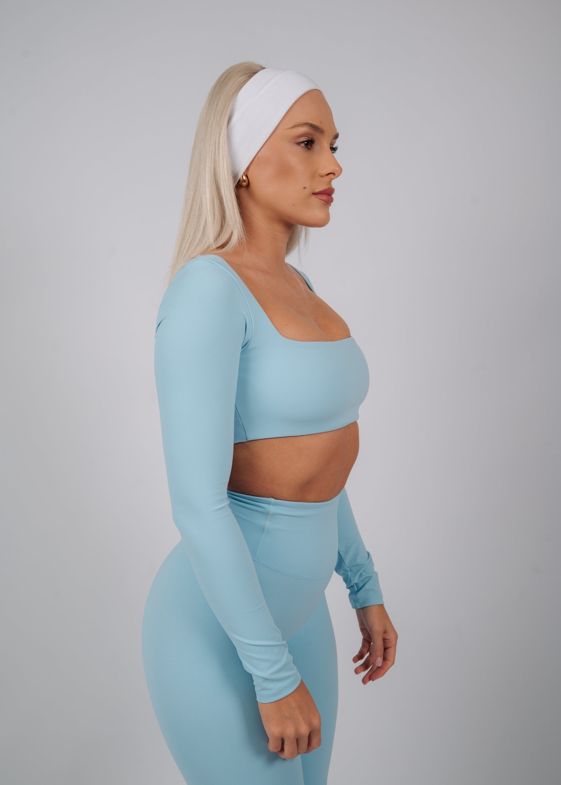 Inspire Long Sleeve Crop Top | Baby Blue
