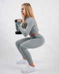 Încarcă imaginea în Gallery viewer, Inspire High Waisted Leggings | Ice Gray
