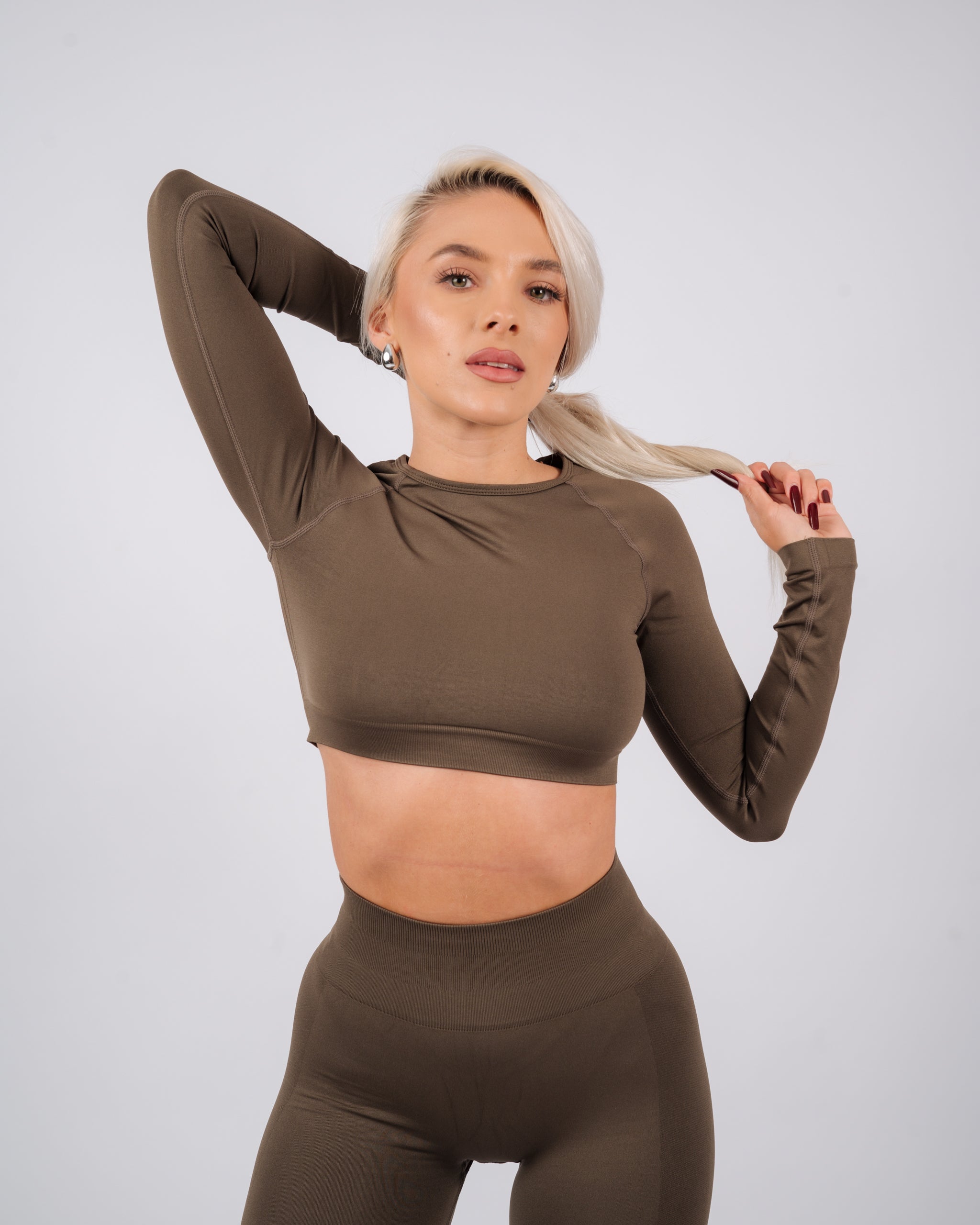 Define Long Sleeve Crop Top | Truffle