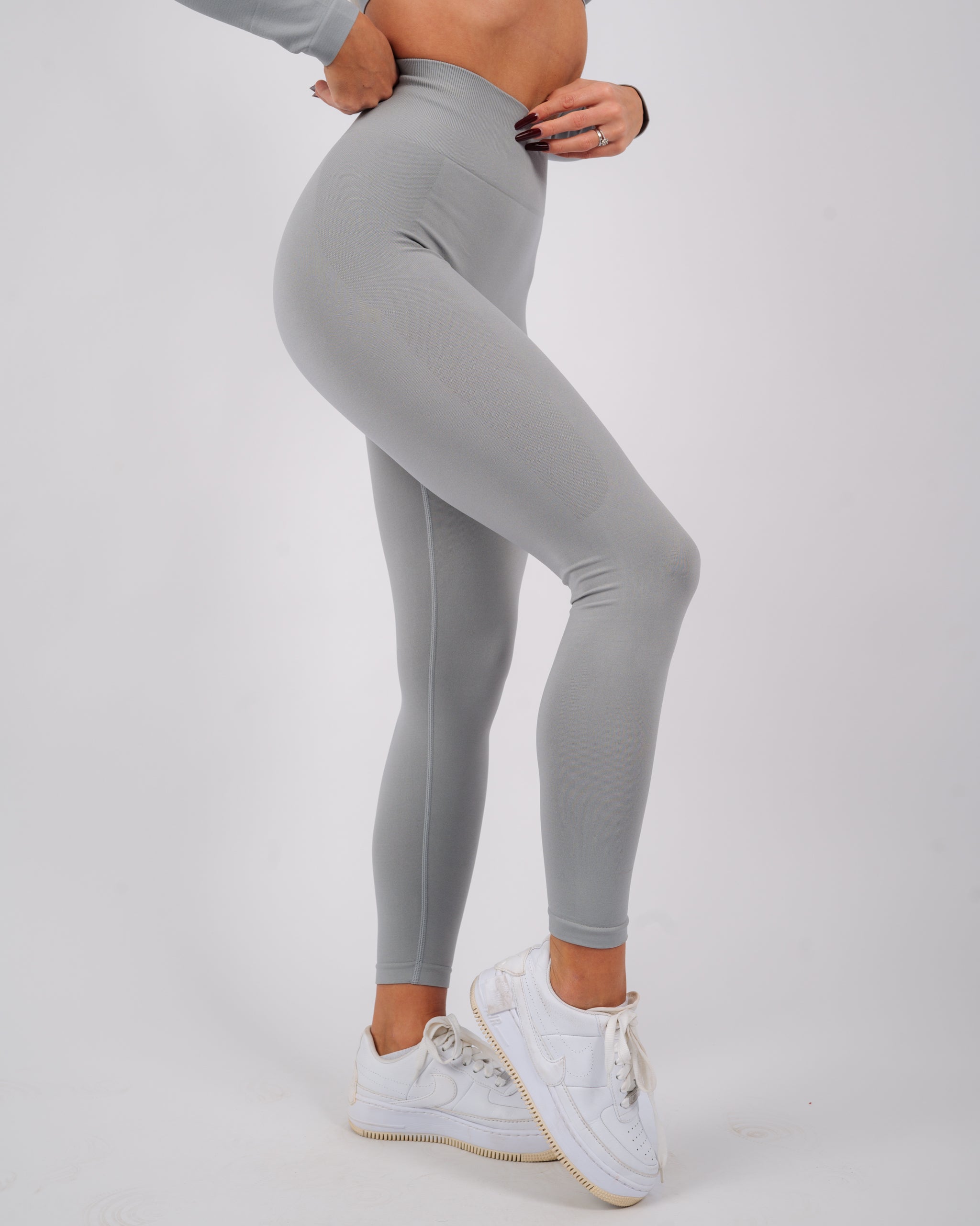 Define High Waisted Leggings | Light Gray
