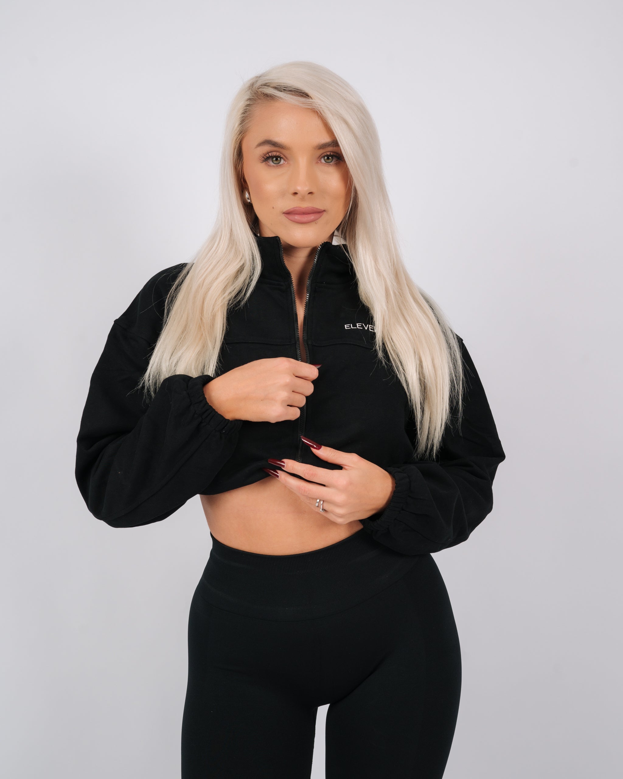 Define Crop Sweatshirt | Black