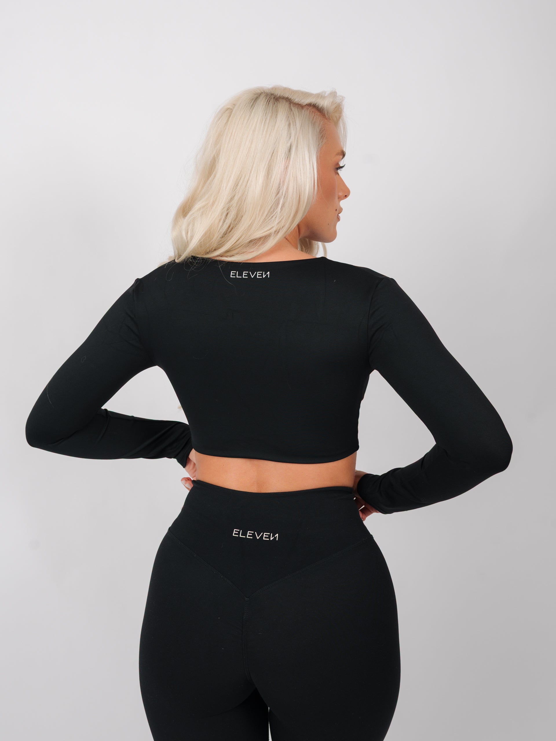 Inspire Long Sleeve Twist Crop Top | Black